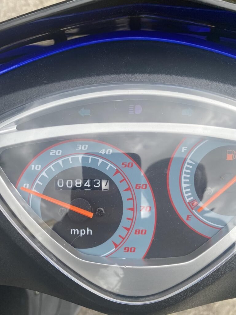 HHH X18 150cc Blue product view 2