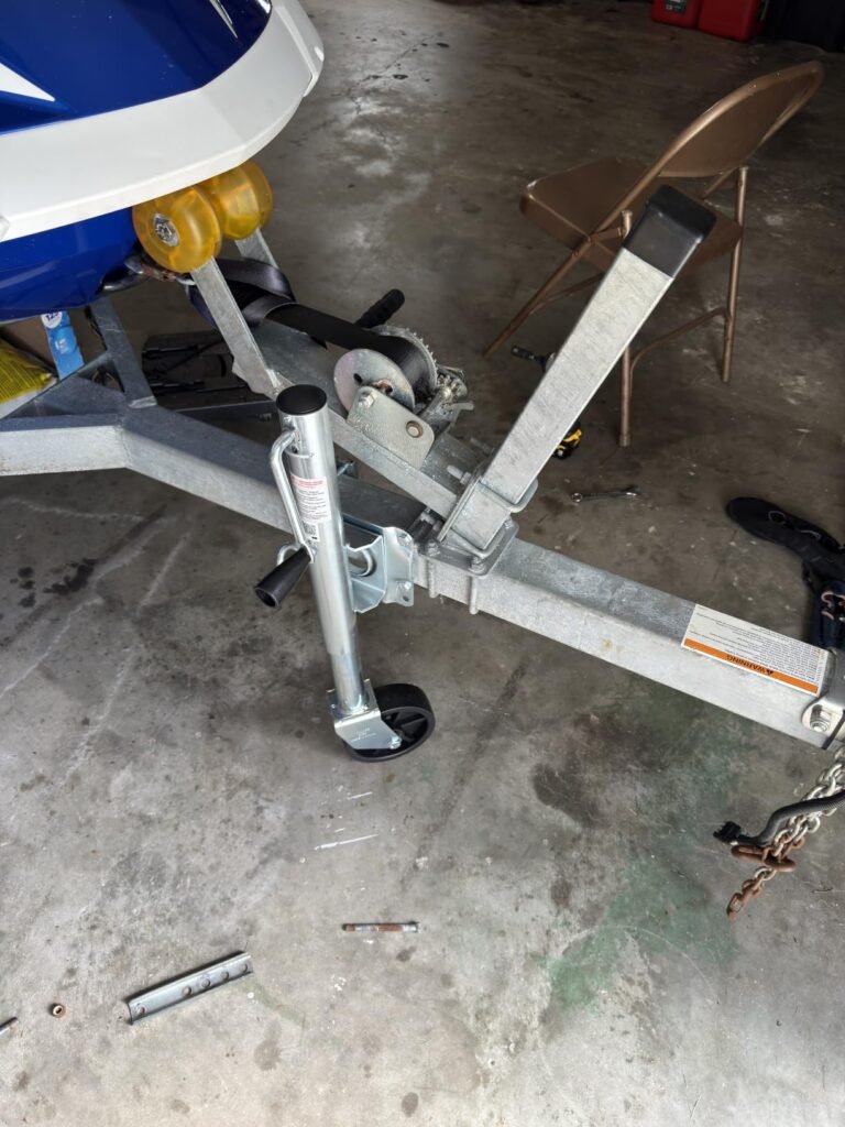 VEVOR Trailer Jack product view 1