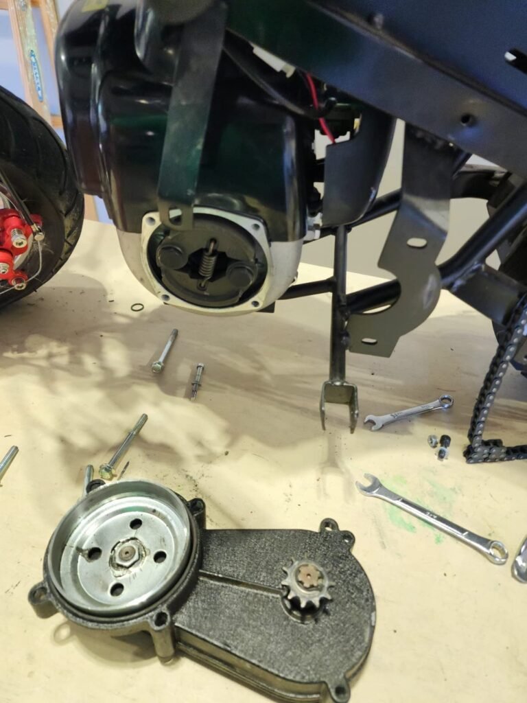 XtremepowerUS 40cc Yellow product view 1